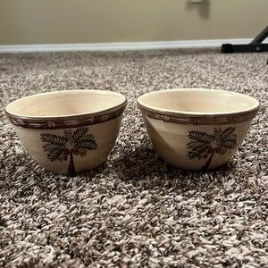 Two Home Trends bowls with palm trees